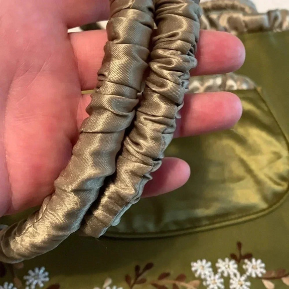 NWOT  Beaded hand bag - Picture 8 of 13